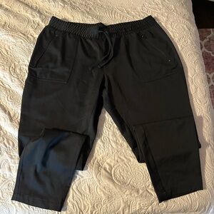 Magellan Outdoors Black Elastic-Waist Jogger Pants
